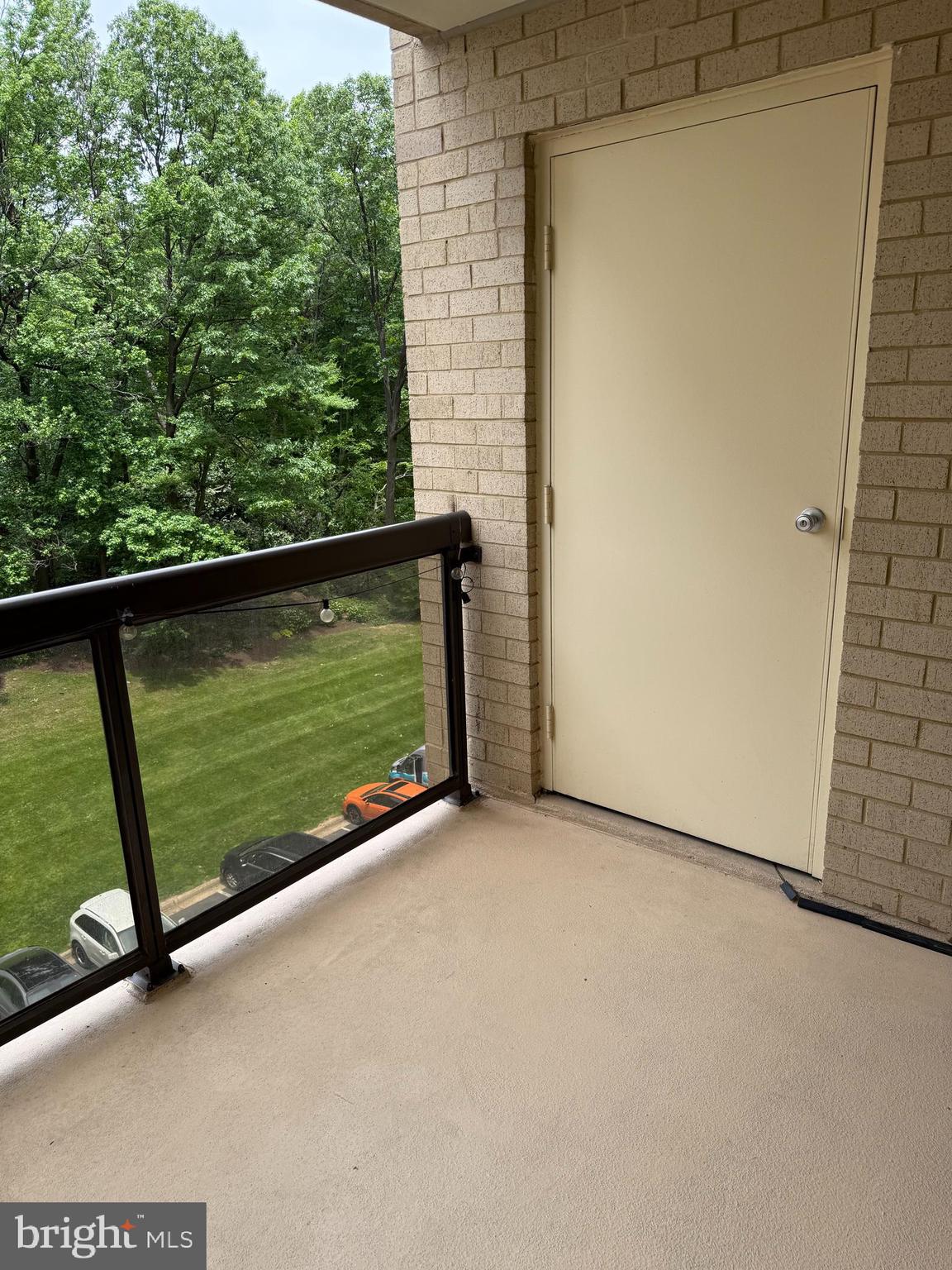 WATERGATE AT LANDMARK - Residential Lease