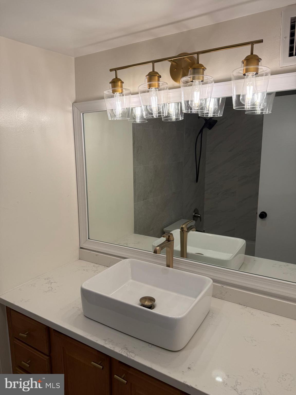 WATERGATE AT LANDMARK - Residential Lease