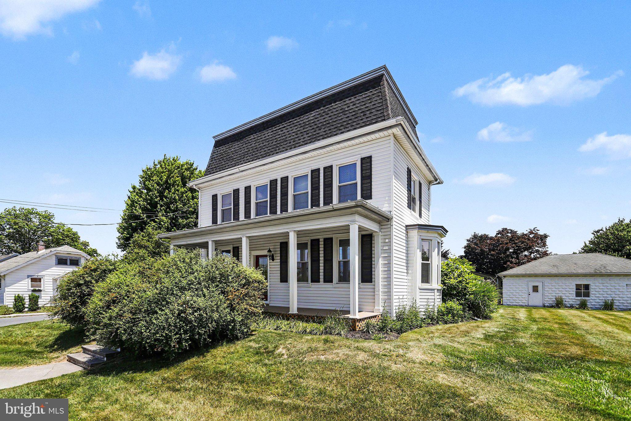 800 S LINCOLN AVENUE