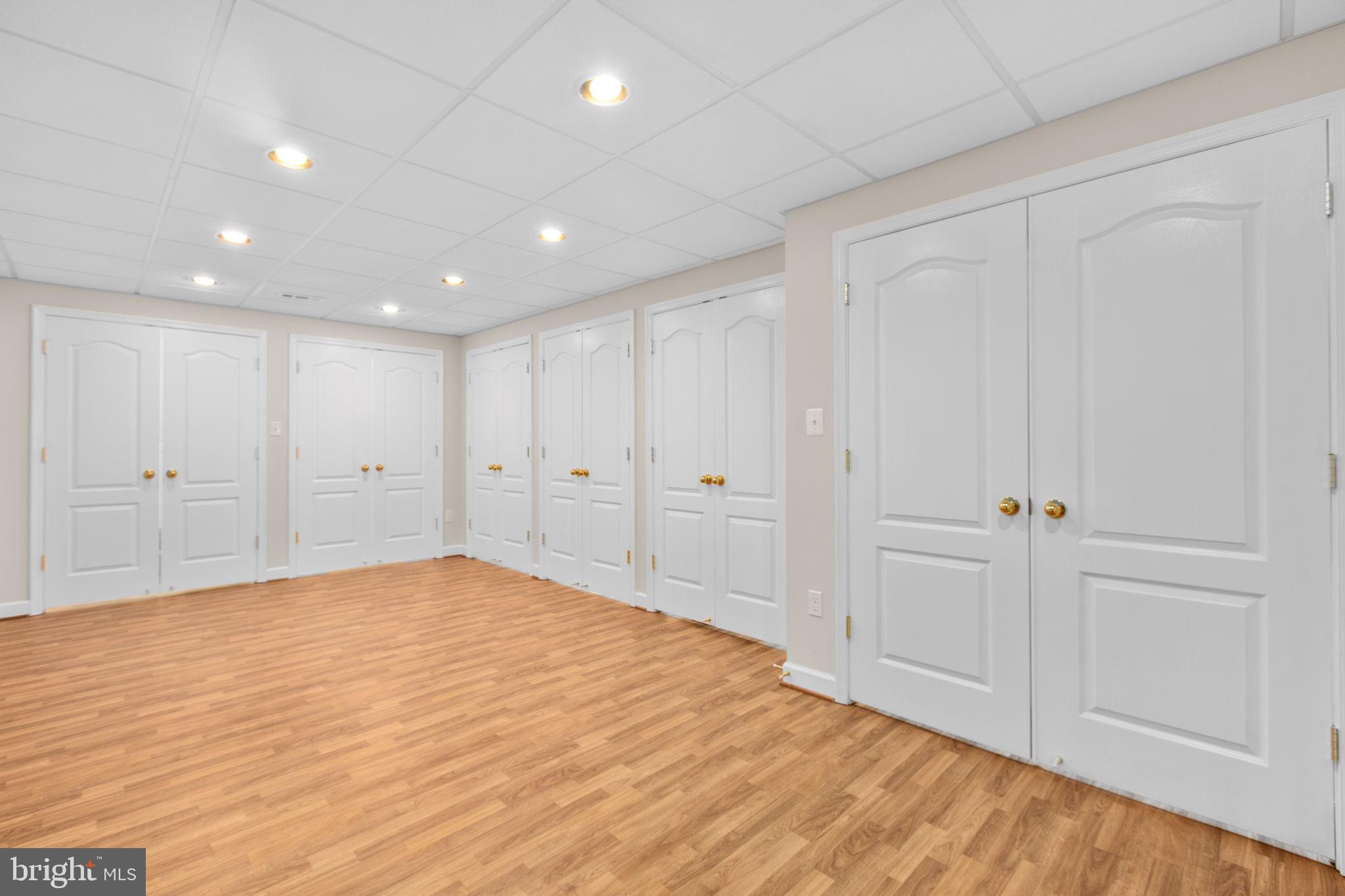 WORMAN ESTATES - Residential