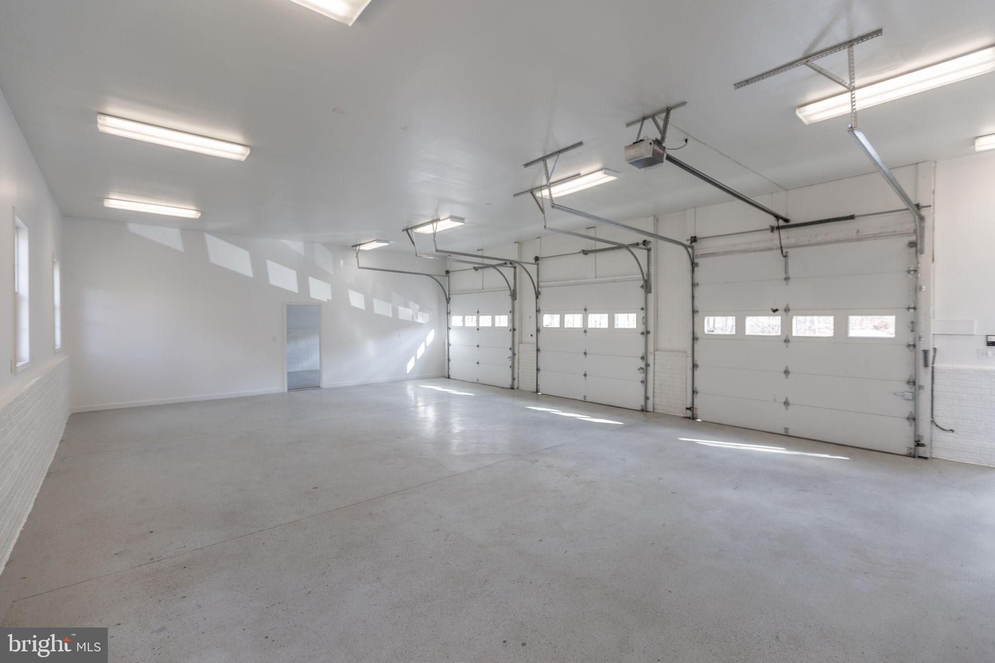 WORMAN ESTATES - Residential