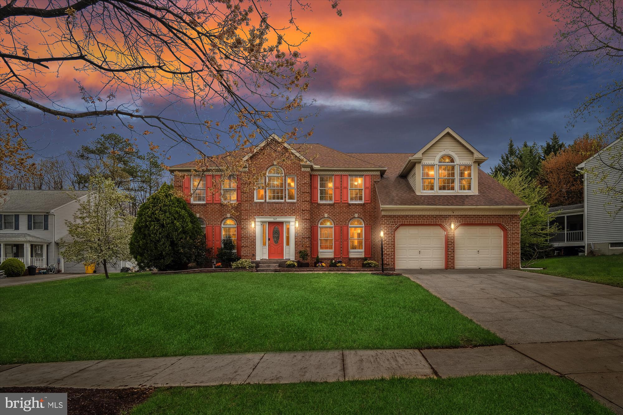707 THORNWOOD DRIVE