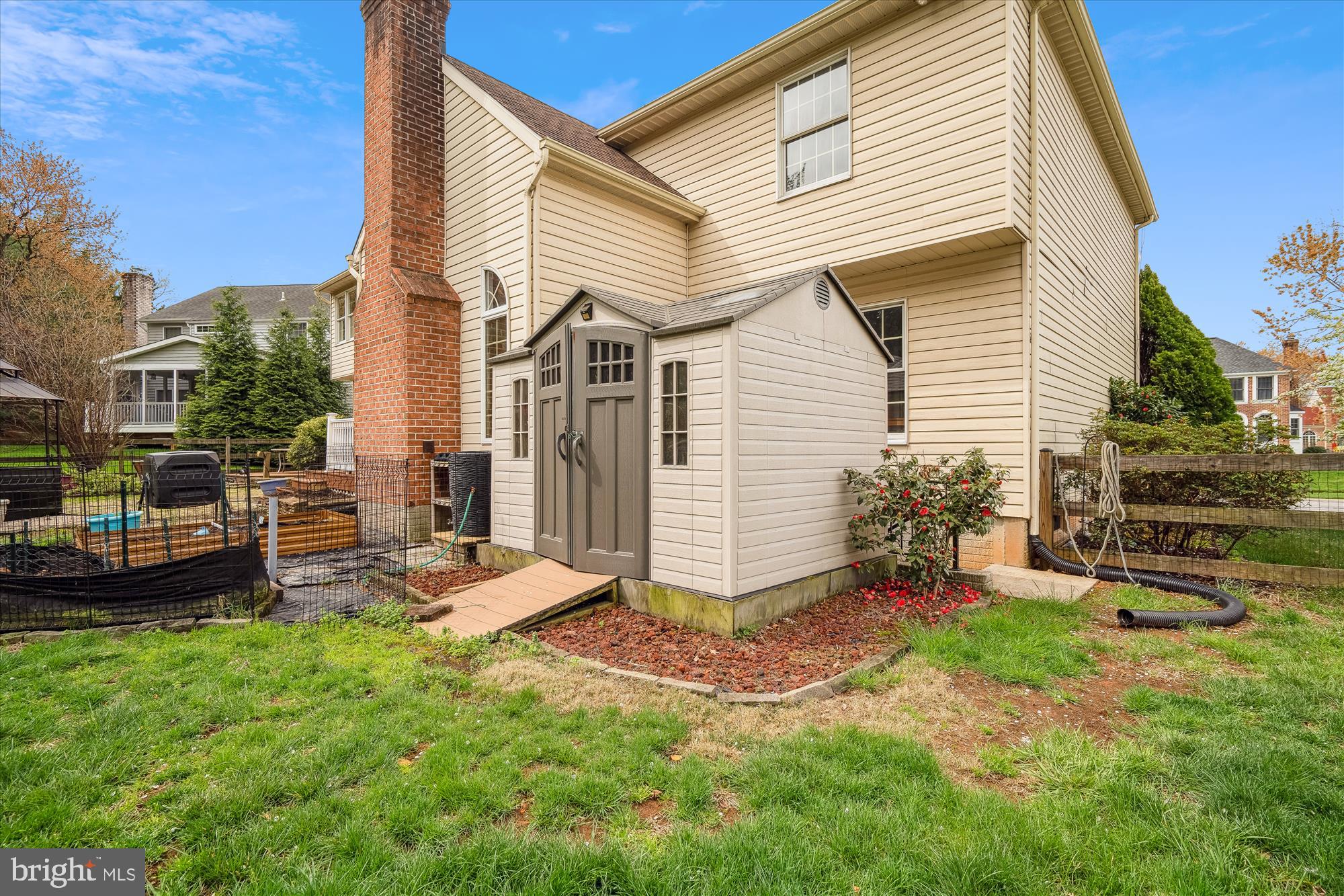 PINEY ORCHARD - Residential