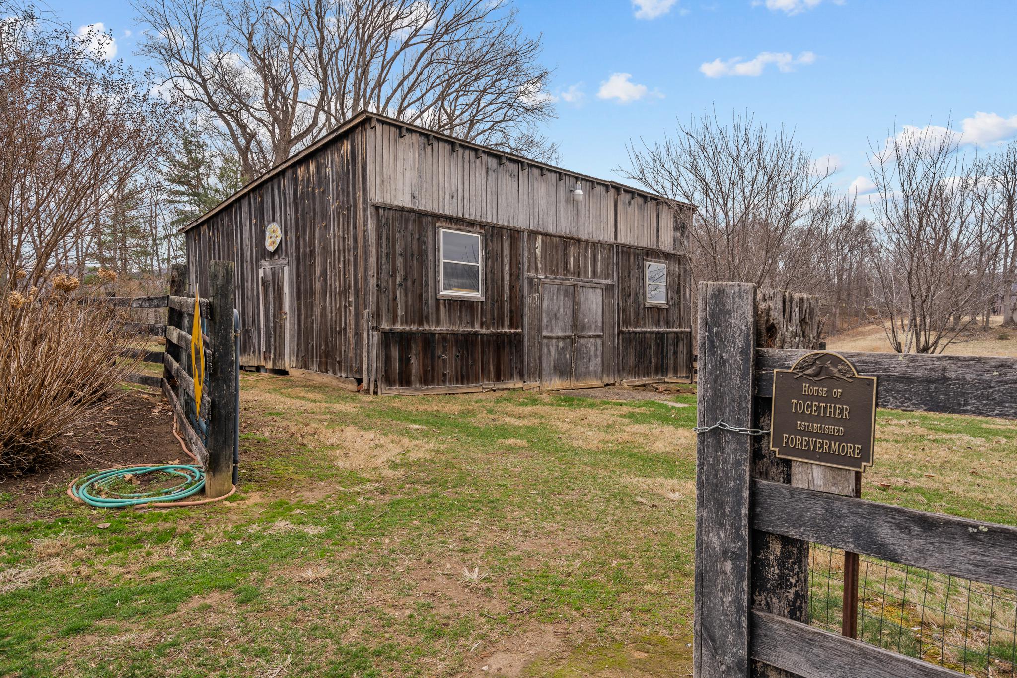 METES & BOUNDS - Residential