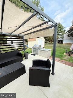 CHURCHILL - Residential Lease