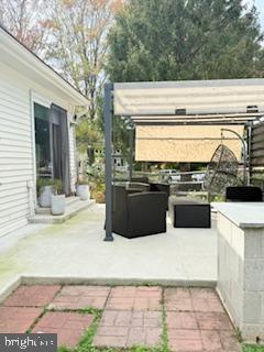 CHURCHILL - Residential Lease