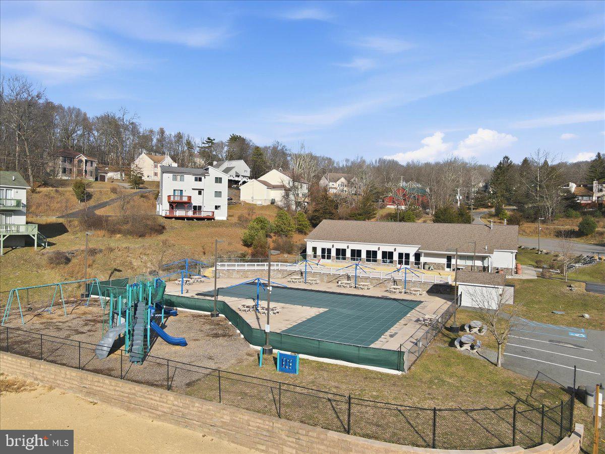 SAW CREEK ESTATES - Residential