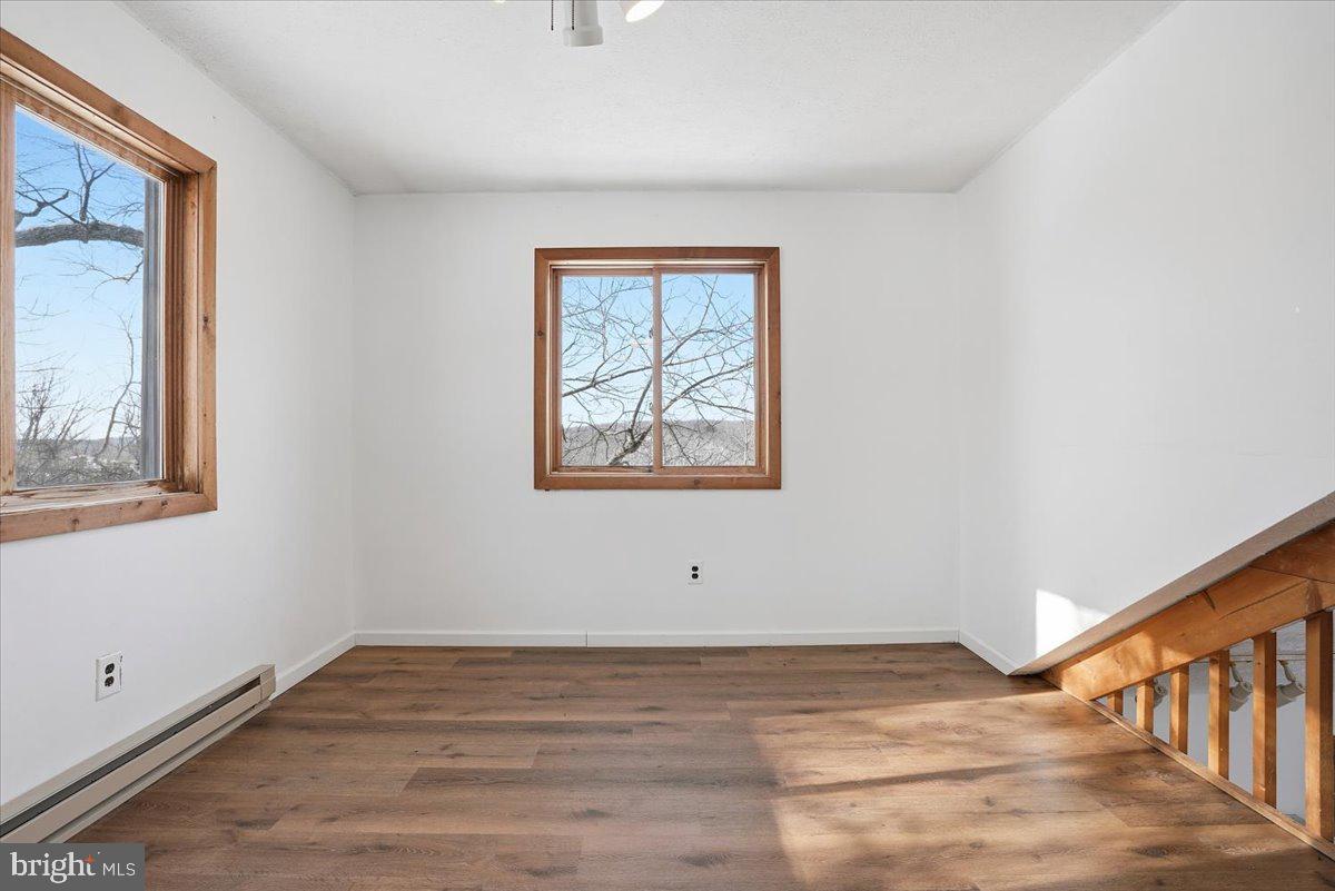 SAW CREEK ESTATES - Residential