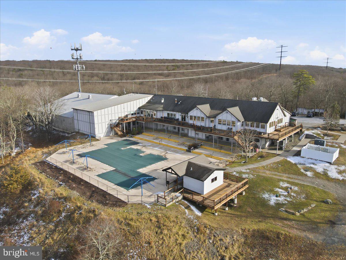 SAW CREEK ESTATES - Residential