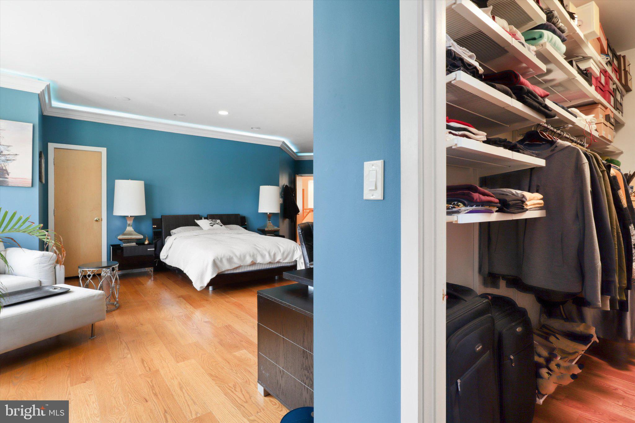 SADDLE RIDGE - Residential