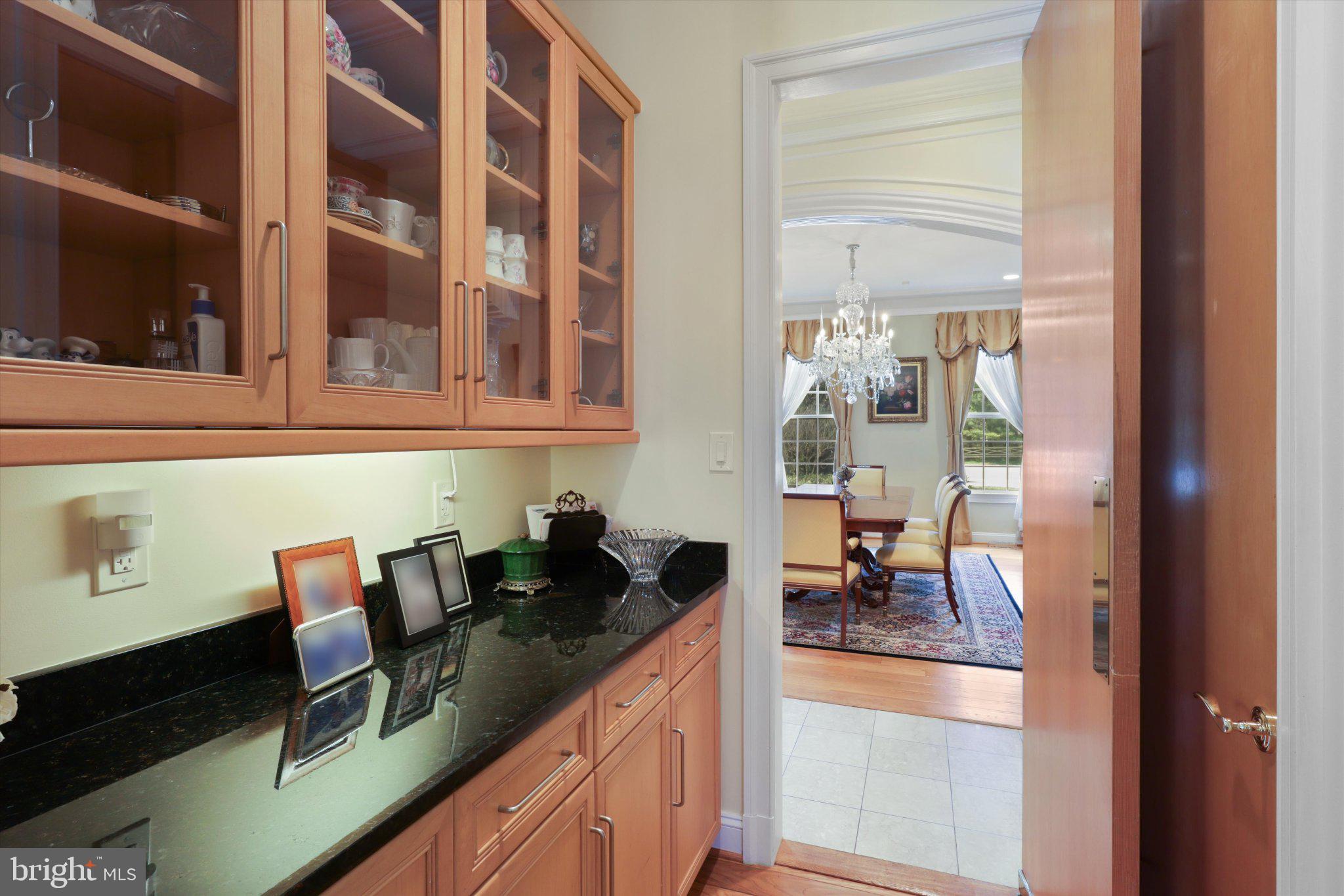 SADDLE RIDGE - Residential