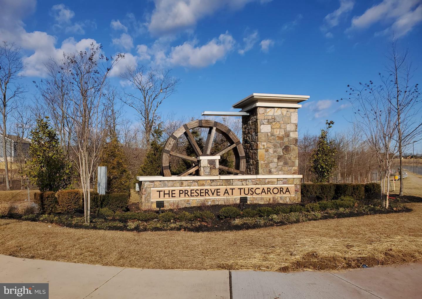 TUSCARORA CREEK - Residential Lease