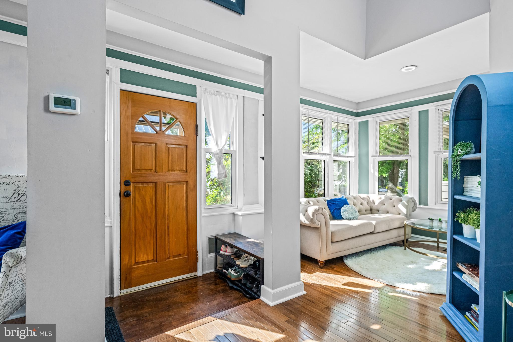 282 LAKE STREET