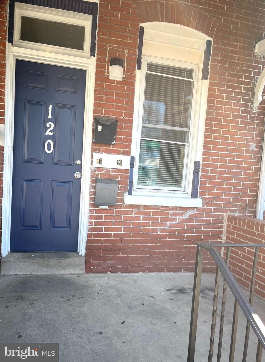 Applicants must have a 625 or better credit score, a good landlord reference or acceptable mortgage history and gross three times the rent. No Smoking, No Pets. 

Close to everything. Great Restaurants are so close.  Take a look at this 1 bedroom, one bath fresh unit. 



Approved applicant must carry renters' insurance. $50 Nonrefundable application fee.