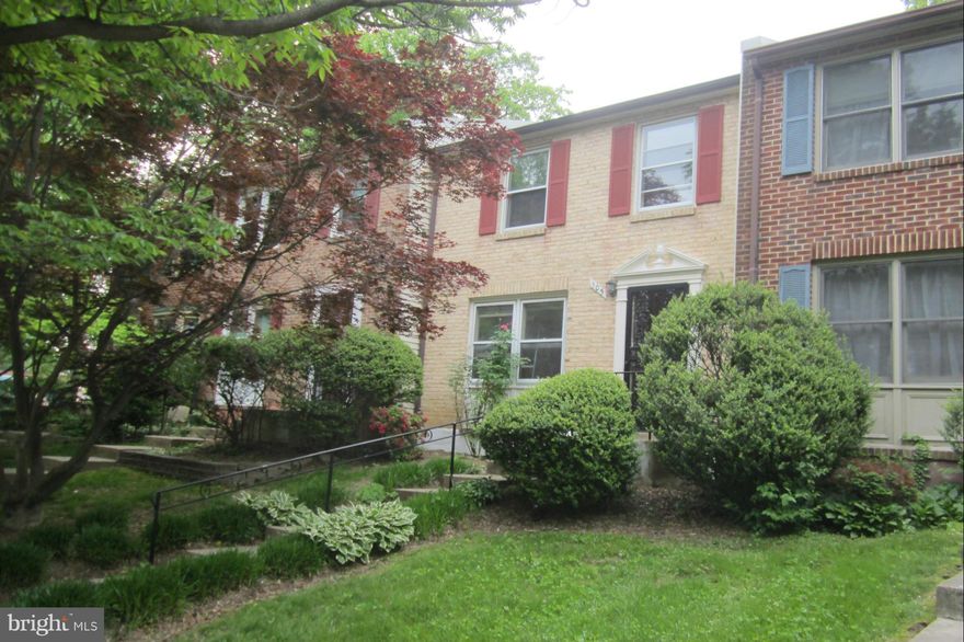 SECOND  PRICE REDUCTION!  Handyman special!, Needs renovation .FCC schools in Winter Hill  TH  with 3 BR, 2 full BAs, 2 half BAs, LR, DR with bay window. featuring  hardwoods 1st floor and MBR, kitchen with granite, newer appliances, fireplace in rec room and 1st floor freshly painted. Iron handrail to sidewalk. Near - shops, medical, CVS, and Harris Teeter (2 years).Sold  "as is." .