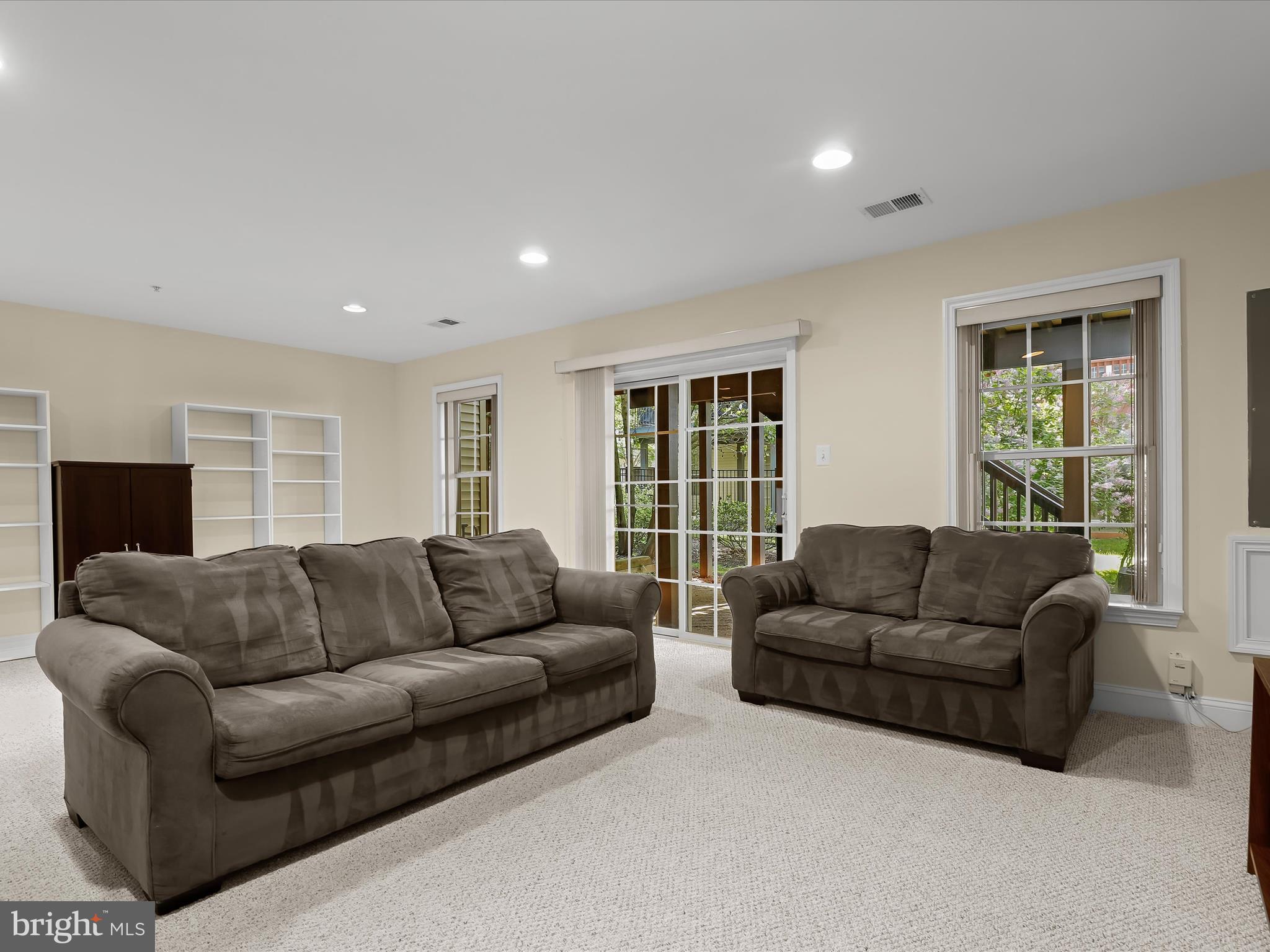 TILDEN WOODS - Residential