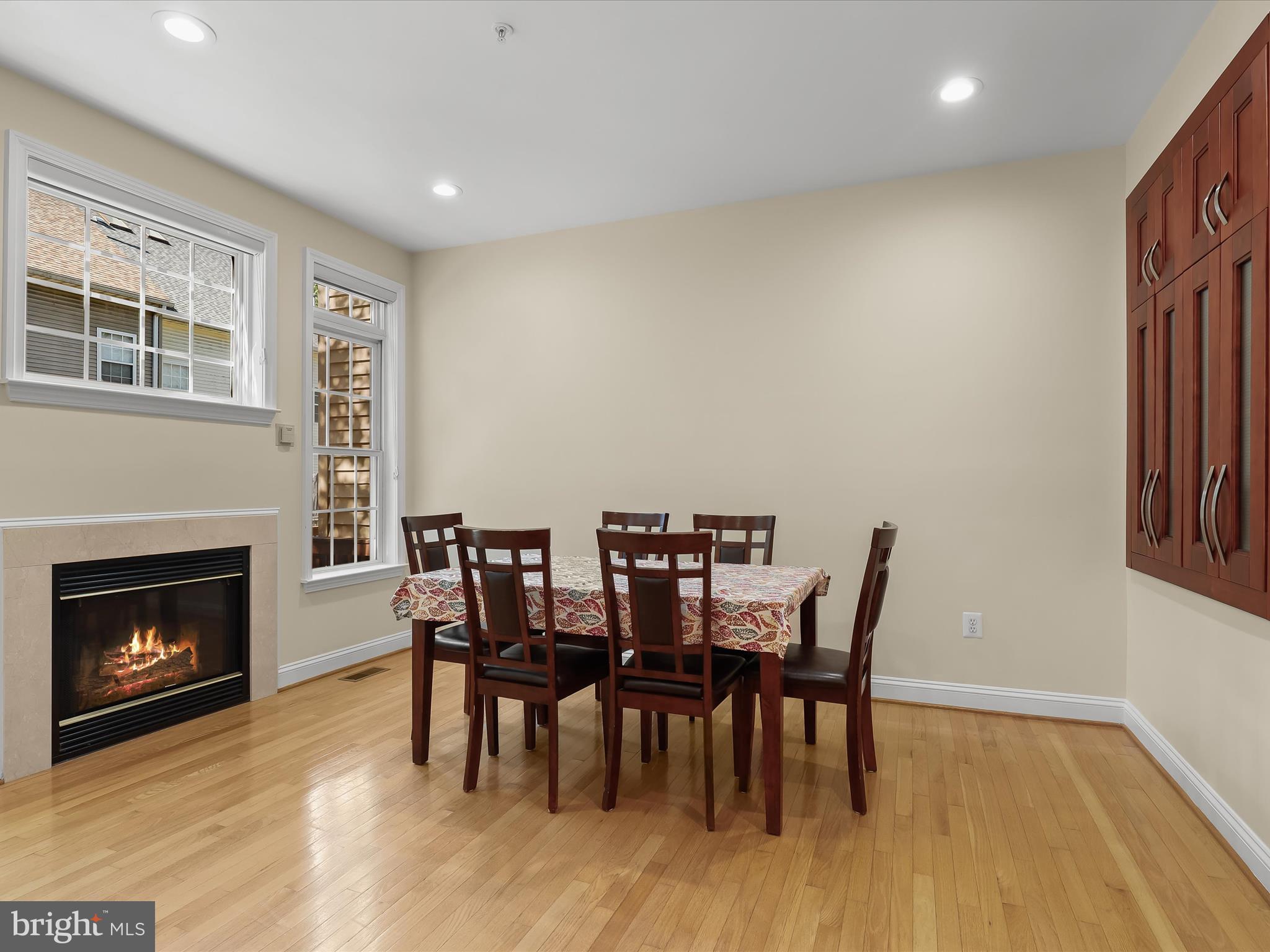 TILDEN WOODS - Residential