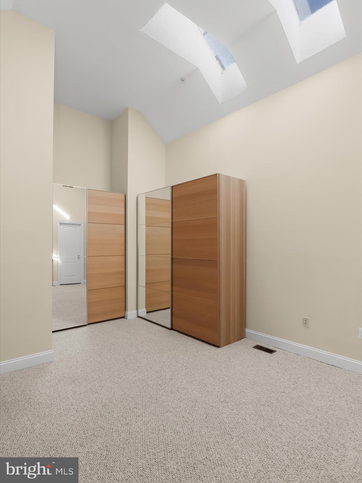 TILDEN WOODS - Residential