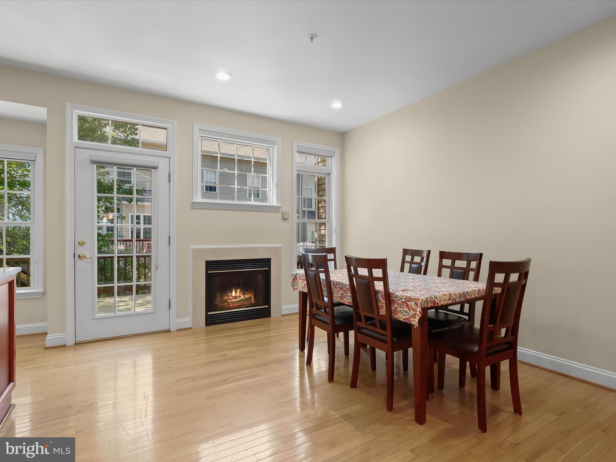 TILDEN WOODS - Residential