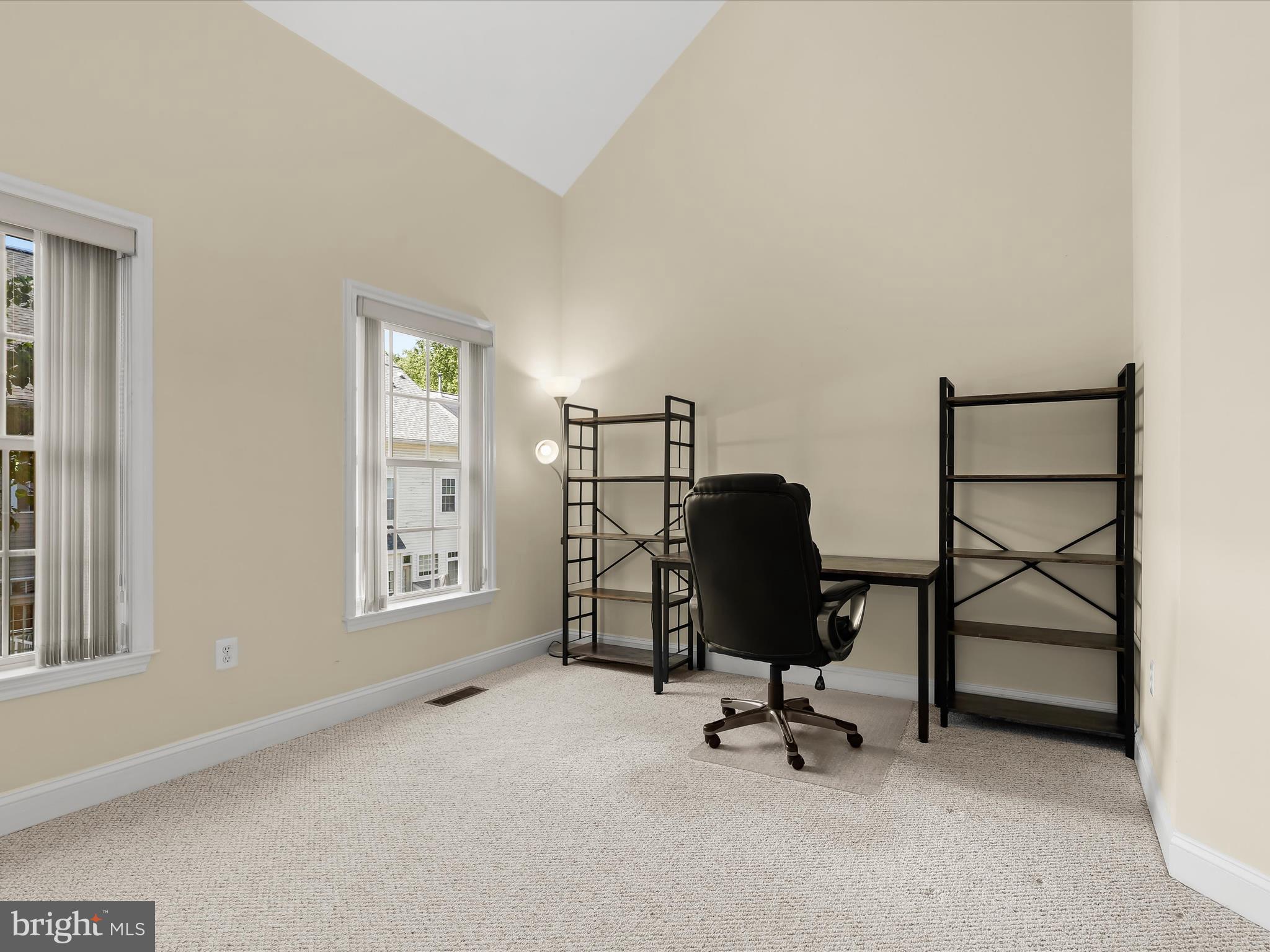 TILDEN WOODS - Residential