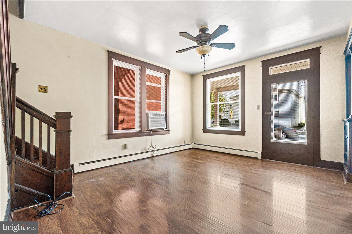 DOWNTOWN - Residential