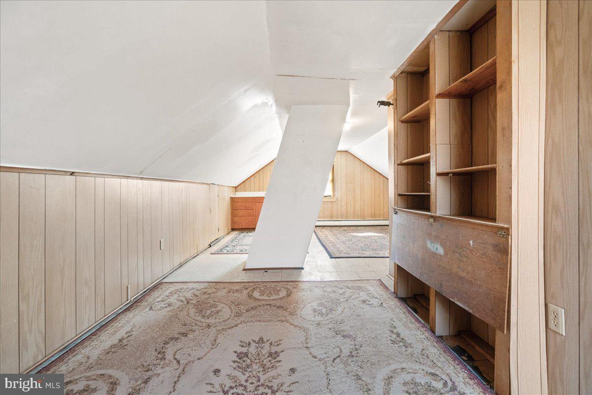 DOWNTOWN - Residential