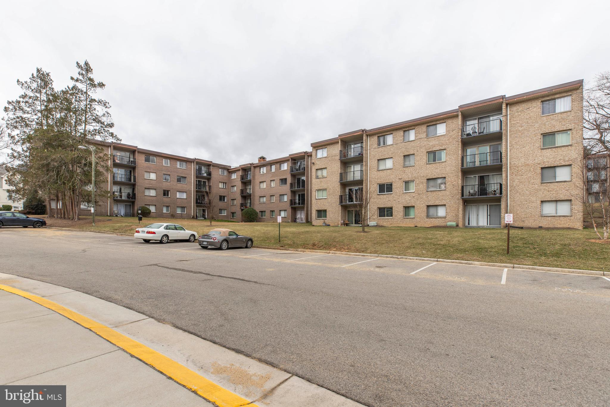 OCCOQUAN RIDGE CONDO - Residential