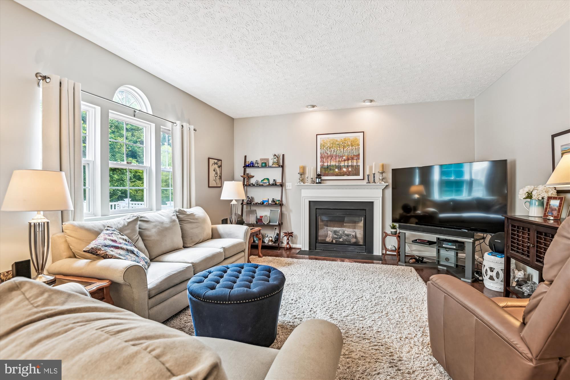 WALNUT POINT - Residential