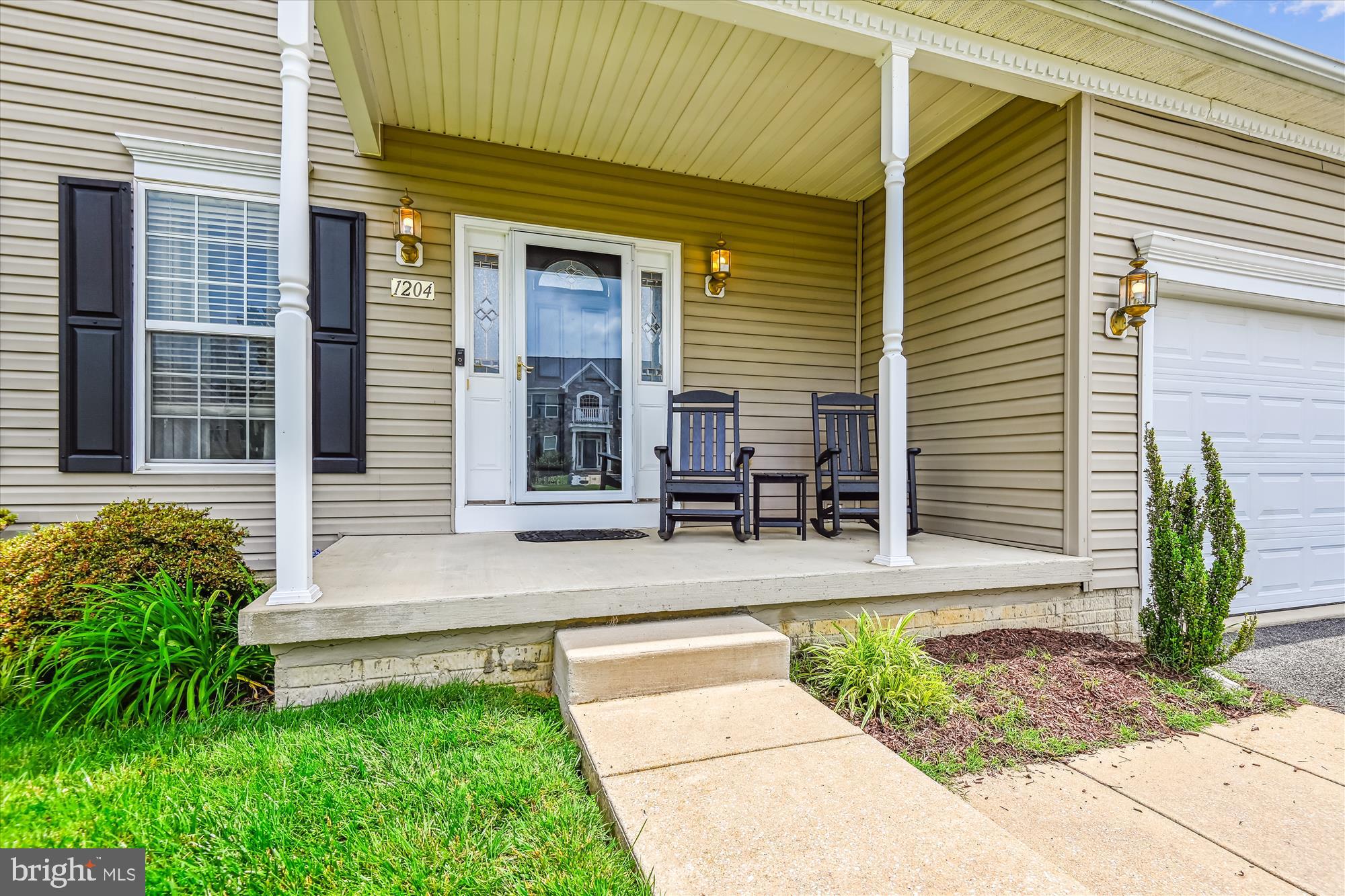 1204 MARITIME CIRCLE
