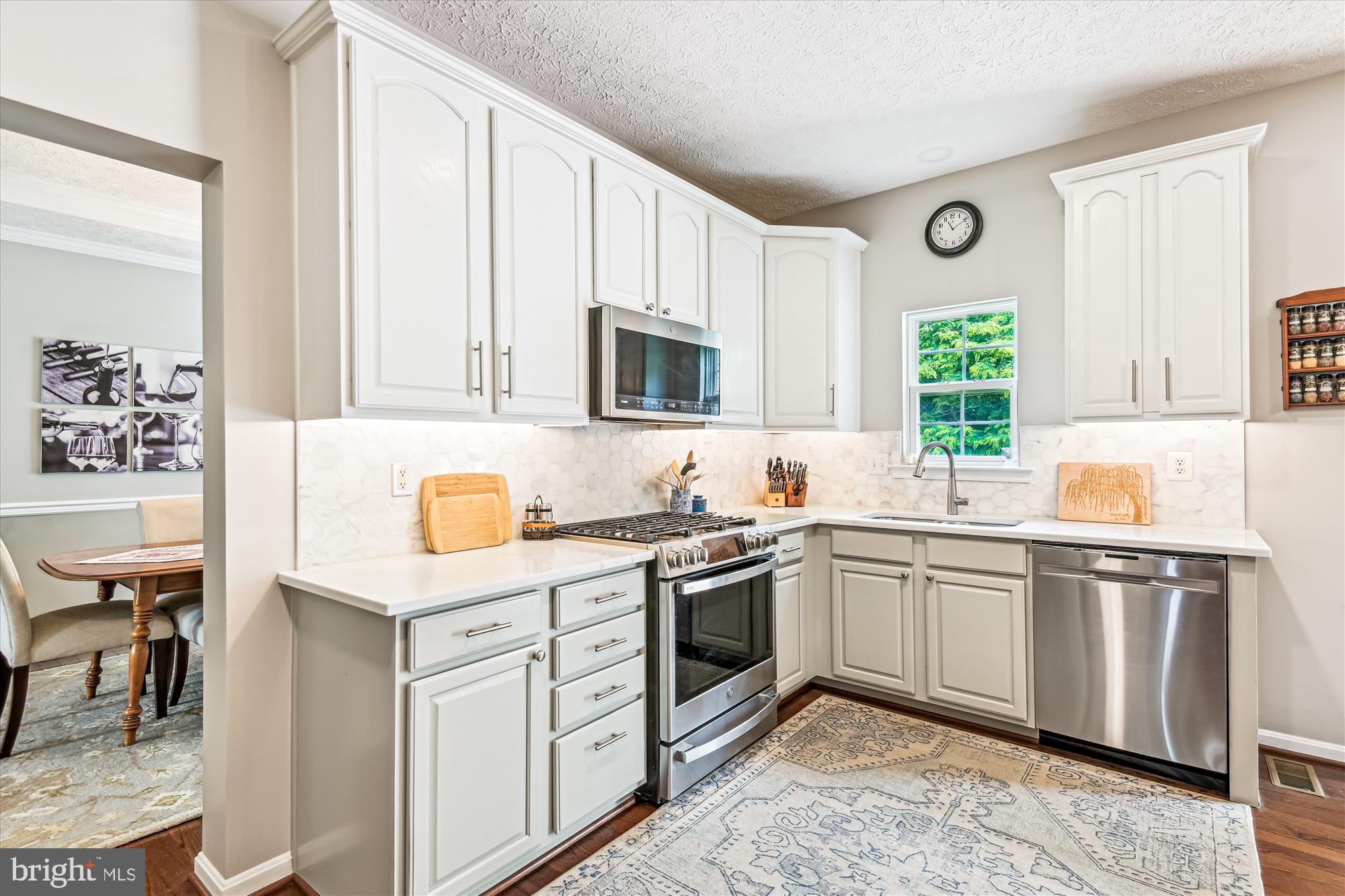 WALNUT POINT - Residential