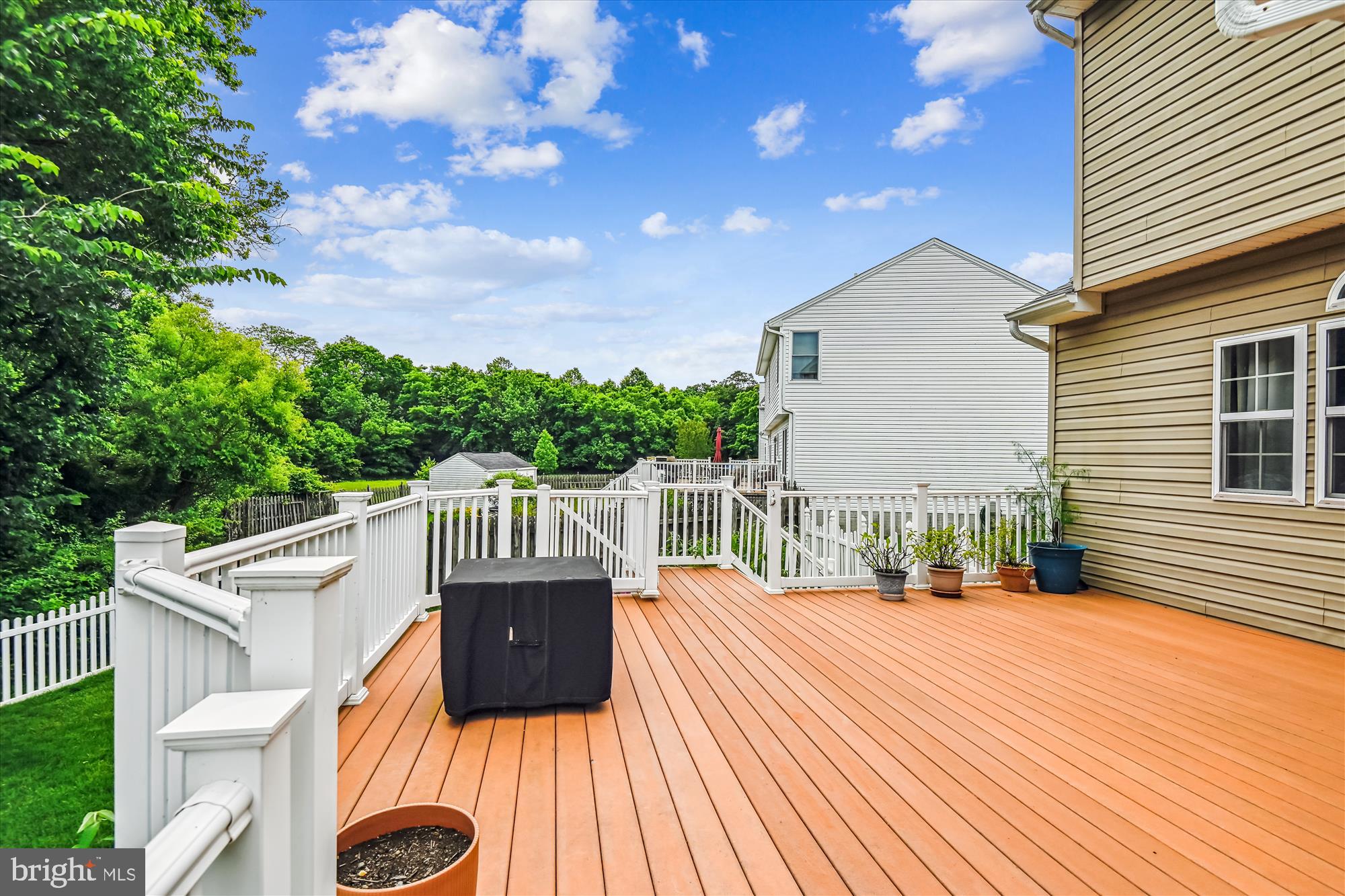 WALNUT POINT - Residential