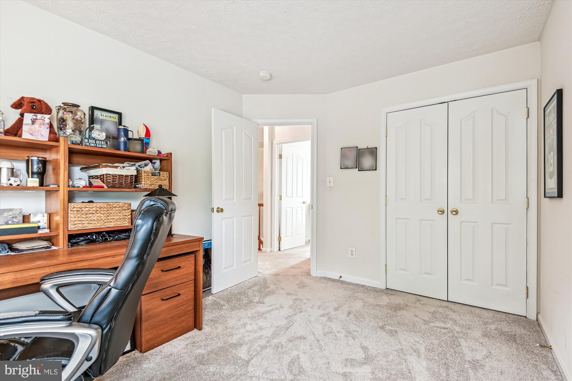 WALNUT POINT - Residential