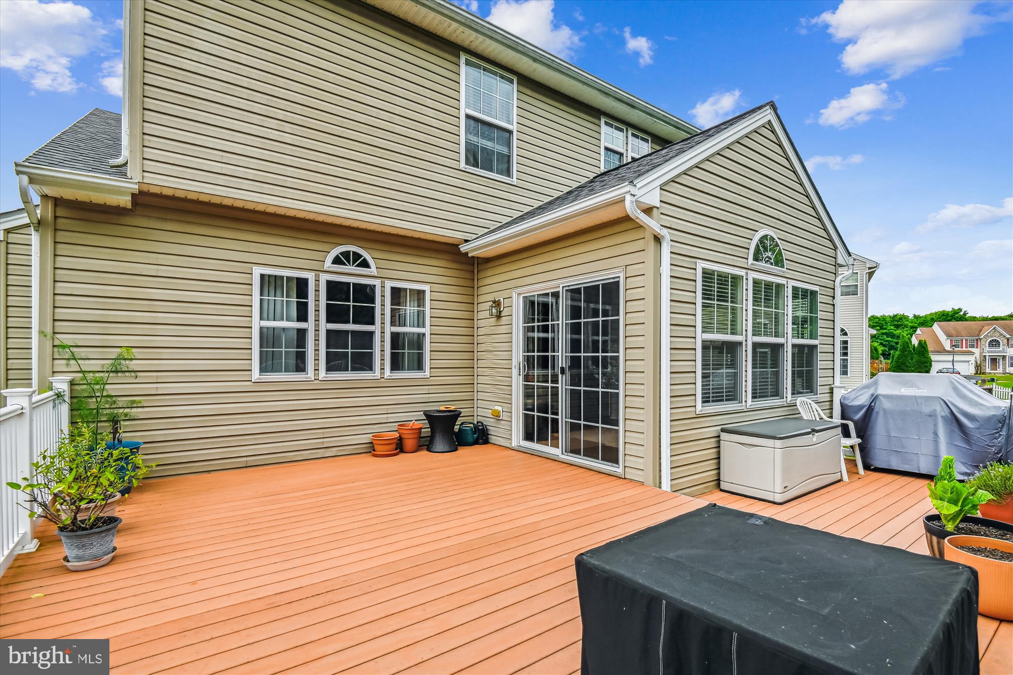 WALNUT POINT - Residential