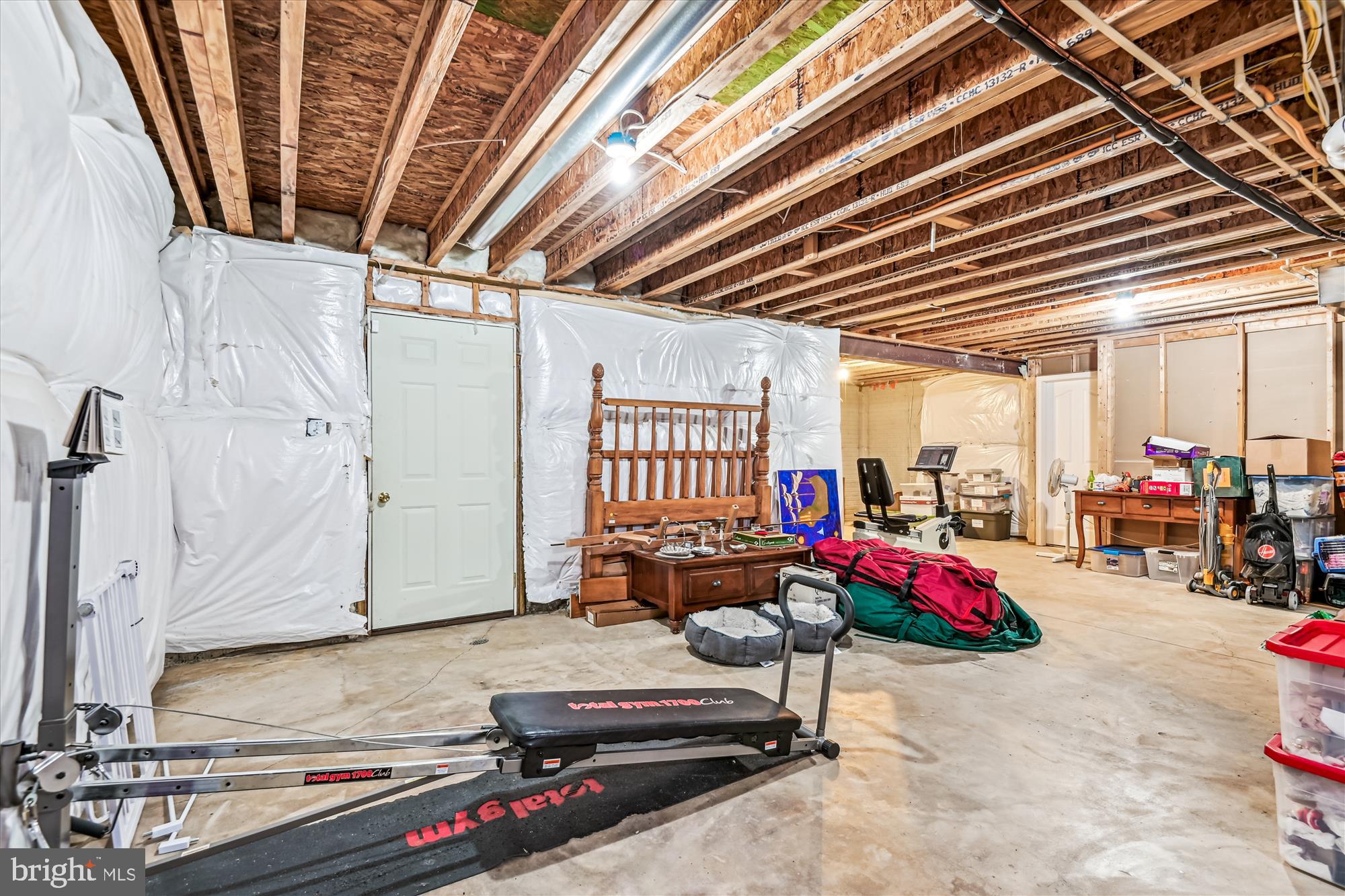 WALNUT POINT - Residential