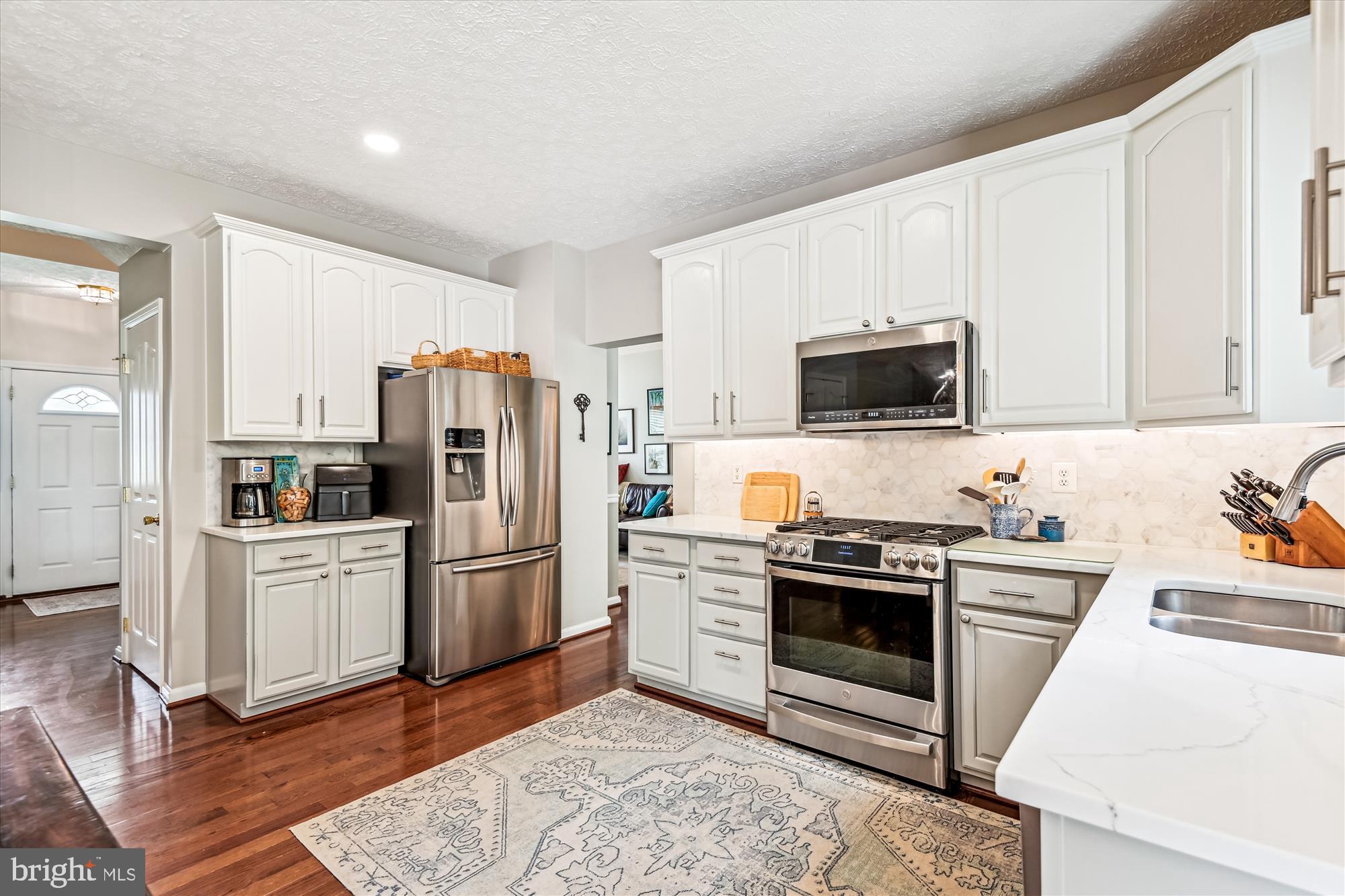 WALNUT POINT - Residential