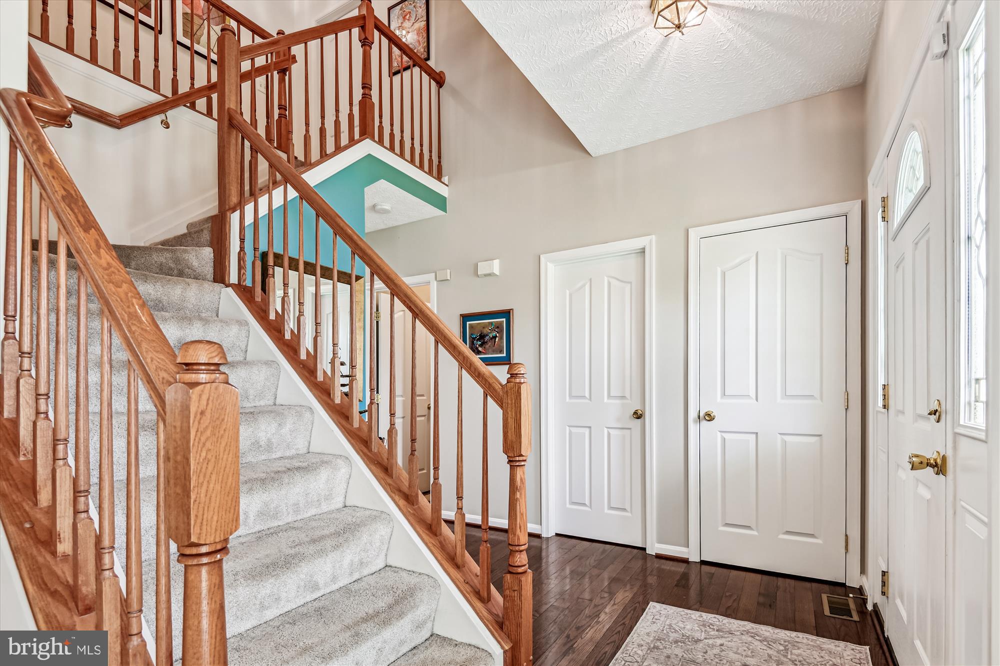 WALNUT POINT - Residential