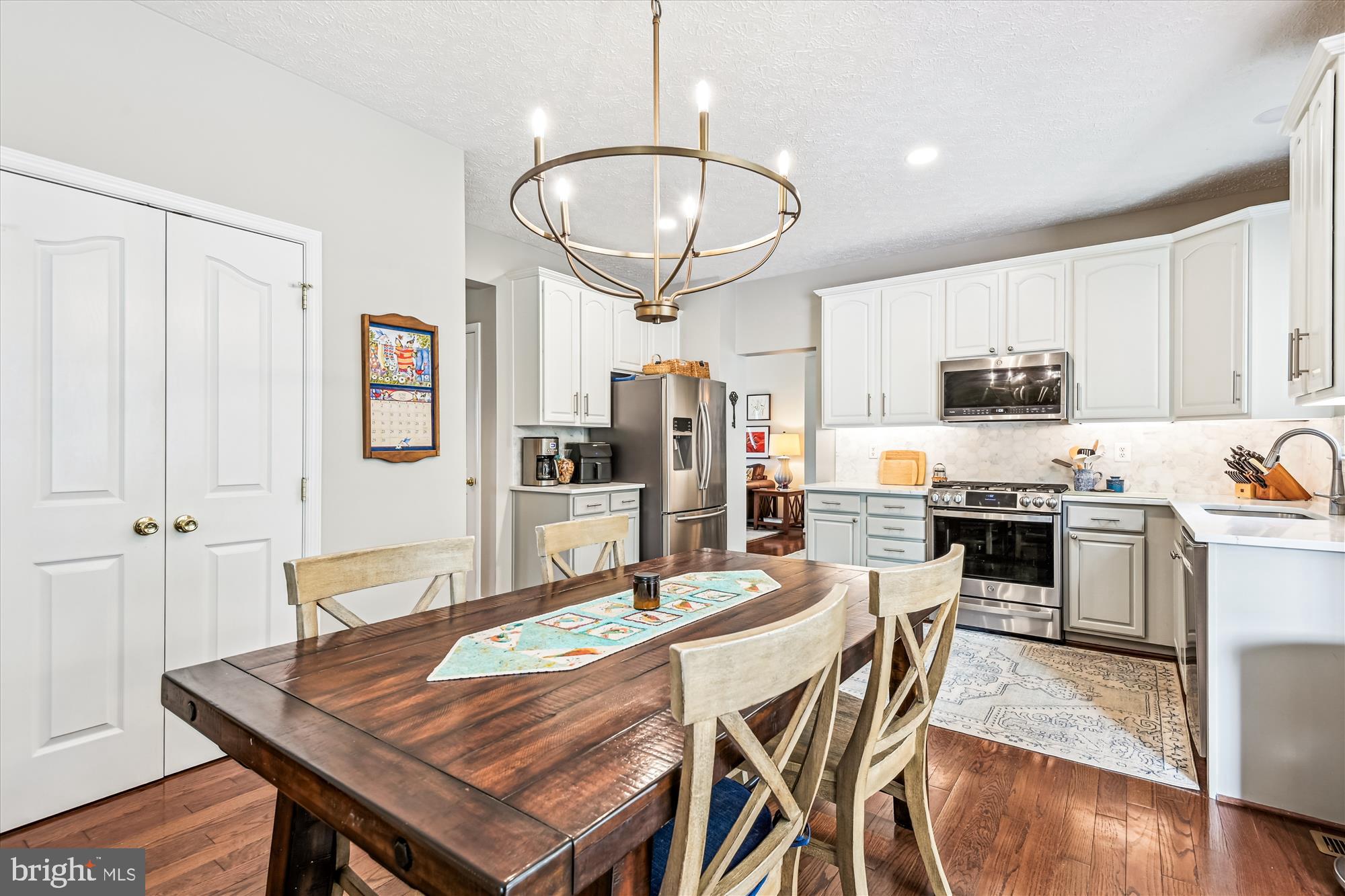 WALNUT POINT - Residential