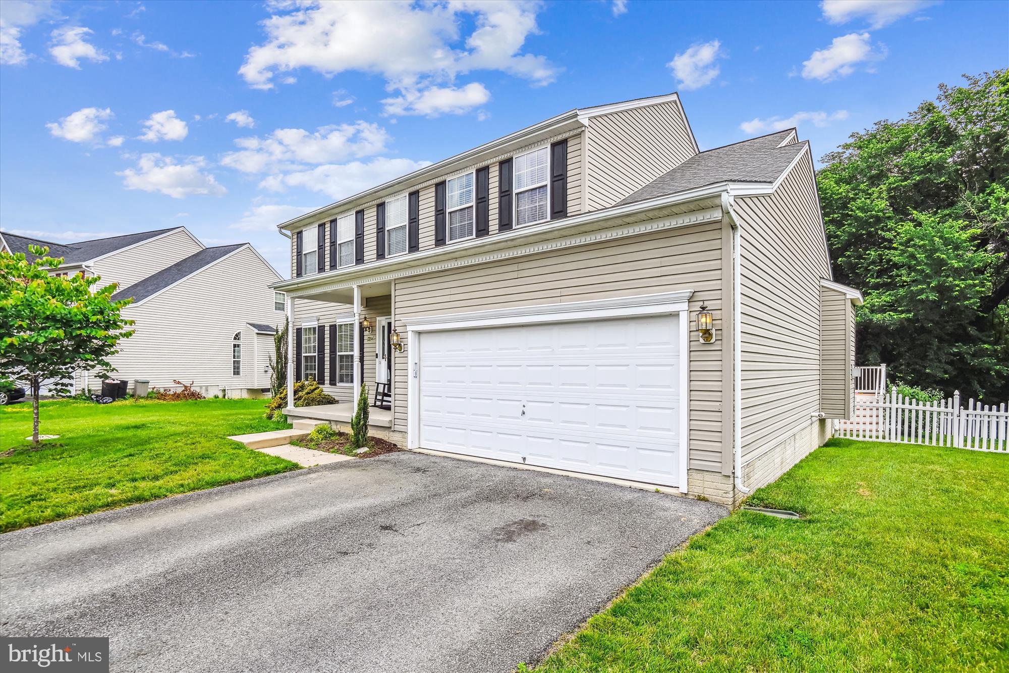 WALNUT POINT - Residential