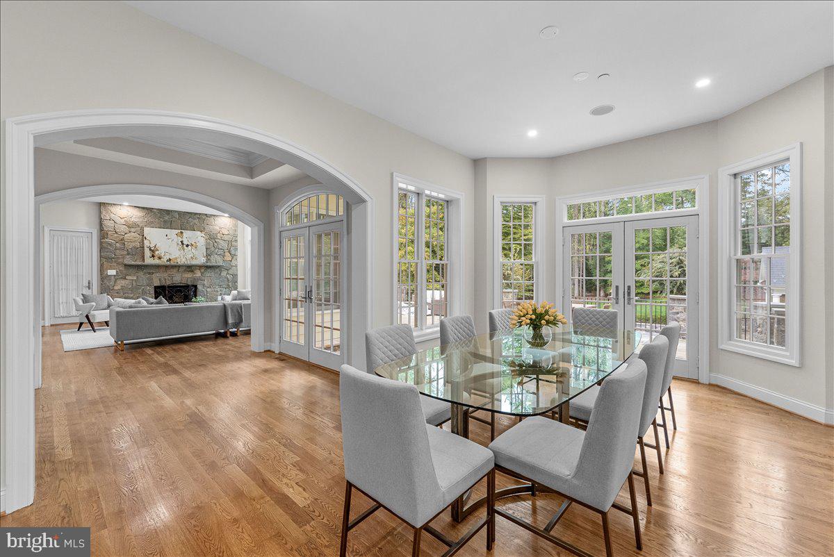 POTOMAC OUTSIDE - Residential