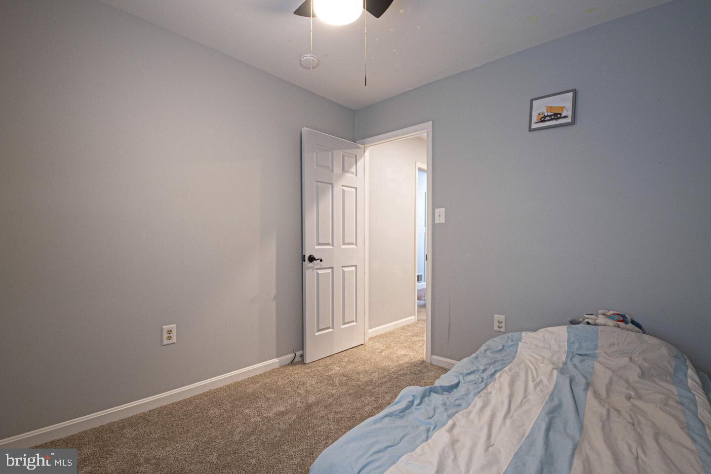 CHAPEL POINT WOODS - Residential