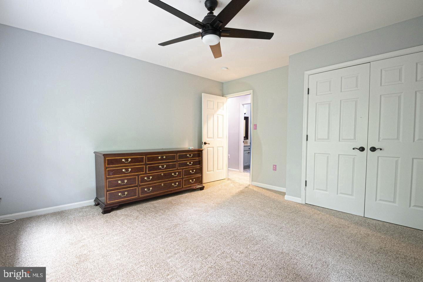 CHAPEL POINT WOODS - Residential