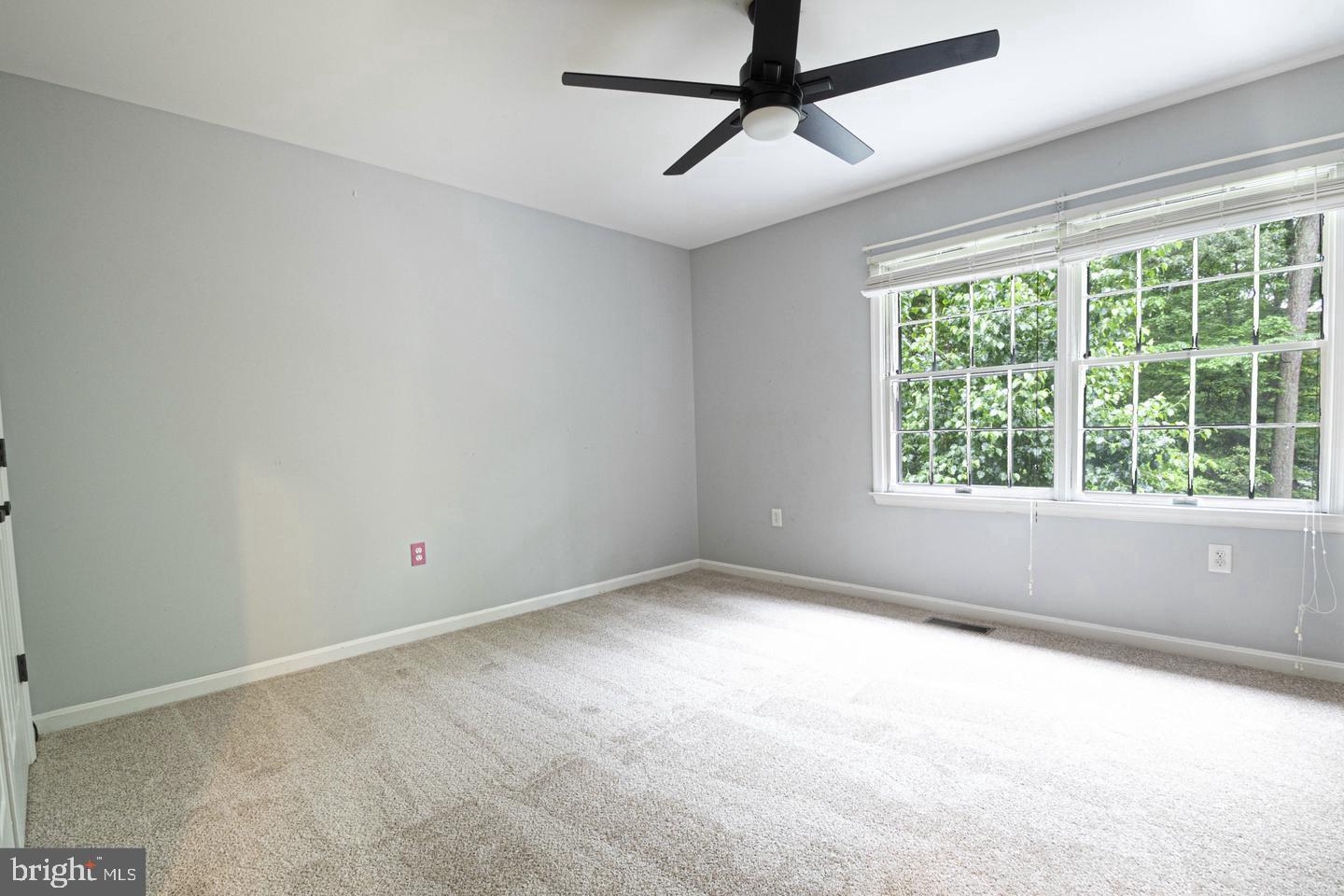 CHAPEL POINT WOODS - Residential