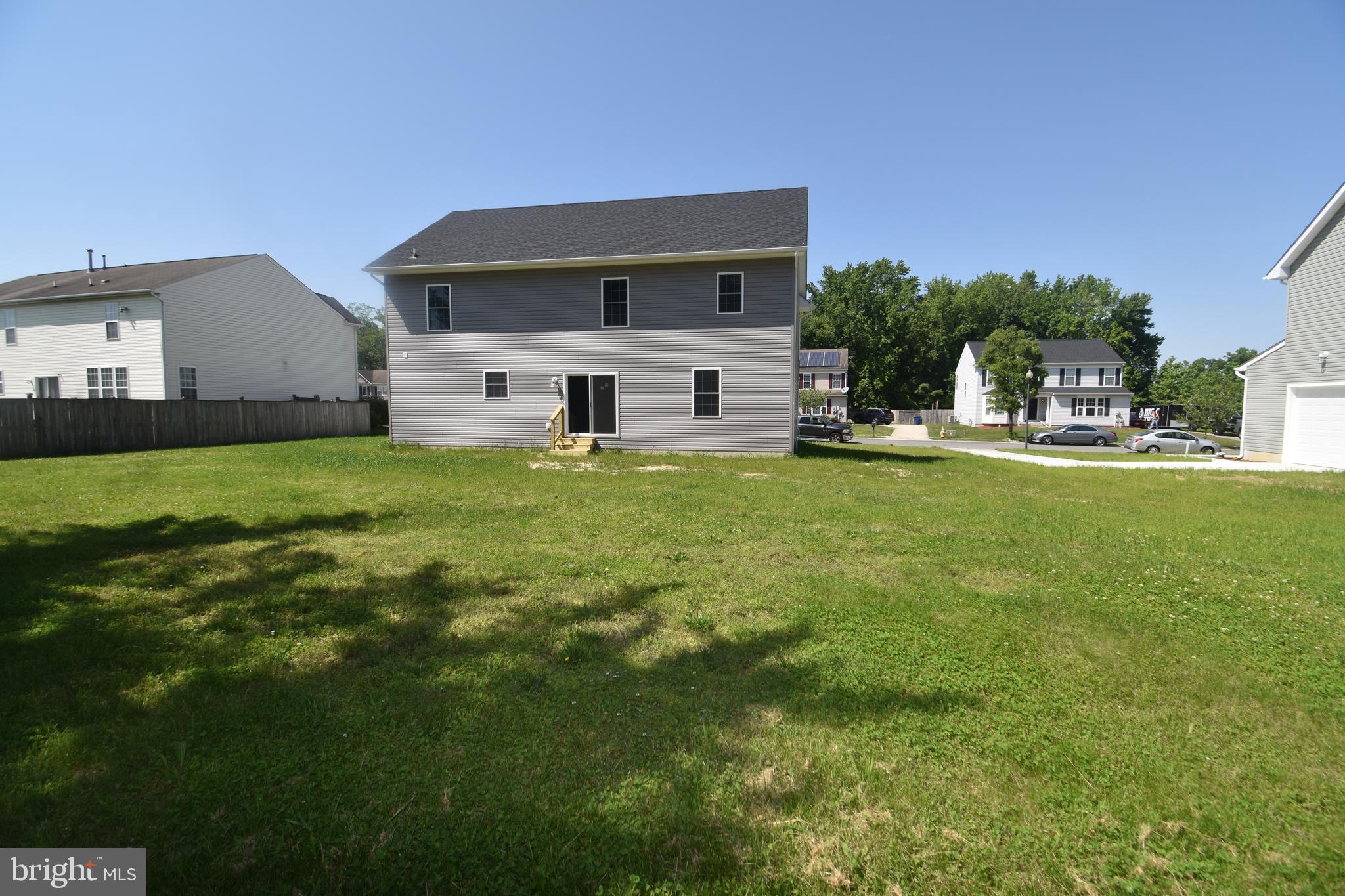 SAVANNAH OVERLOOK - Residential