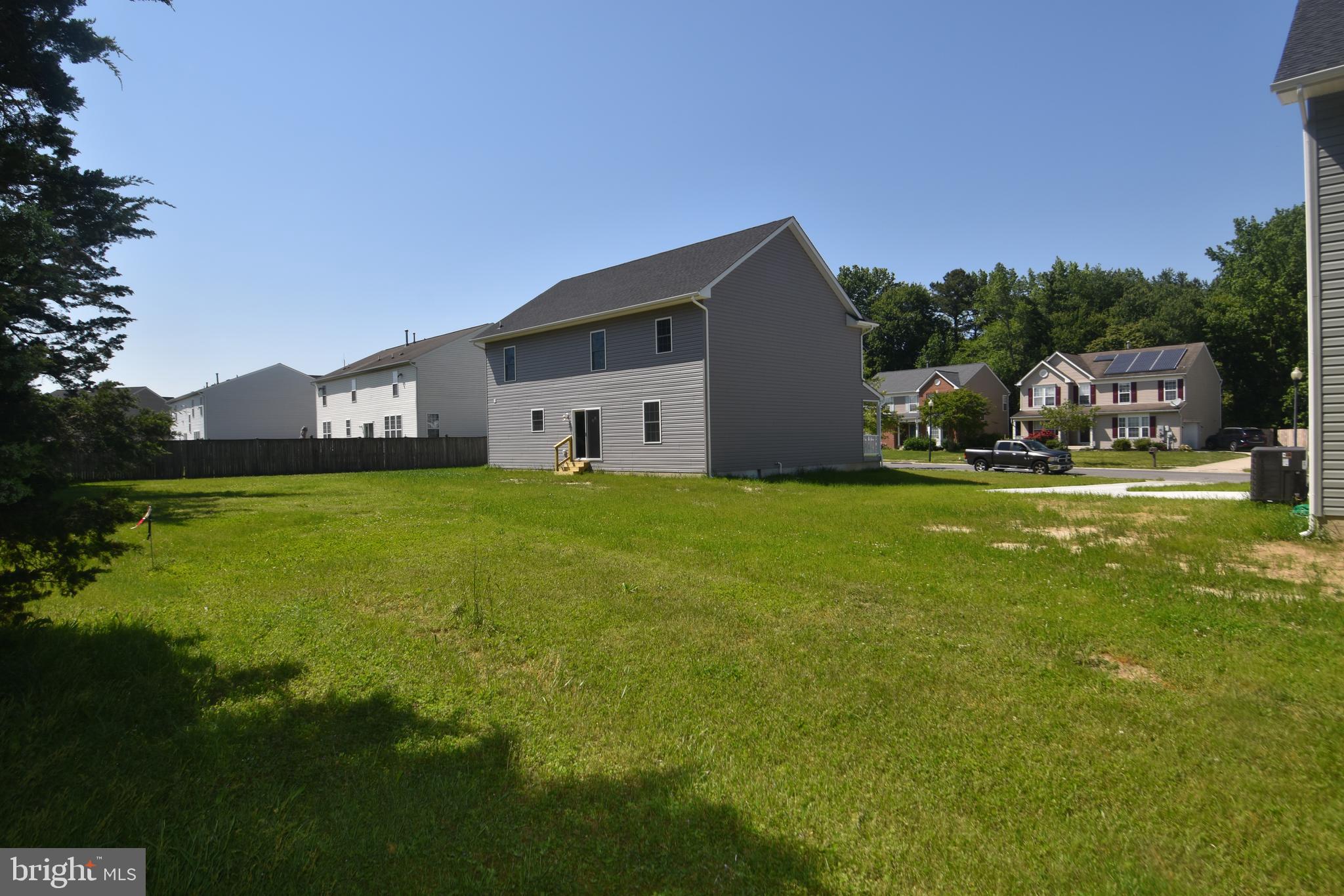 SAVANNAH OVERLOOK - Residential