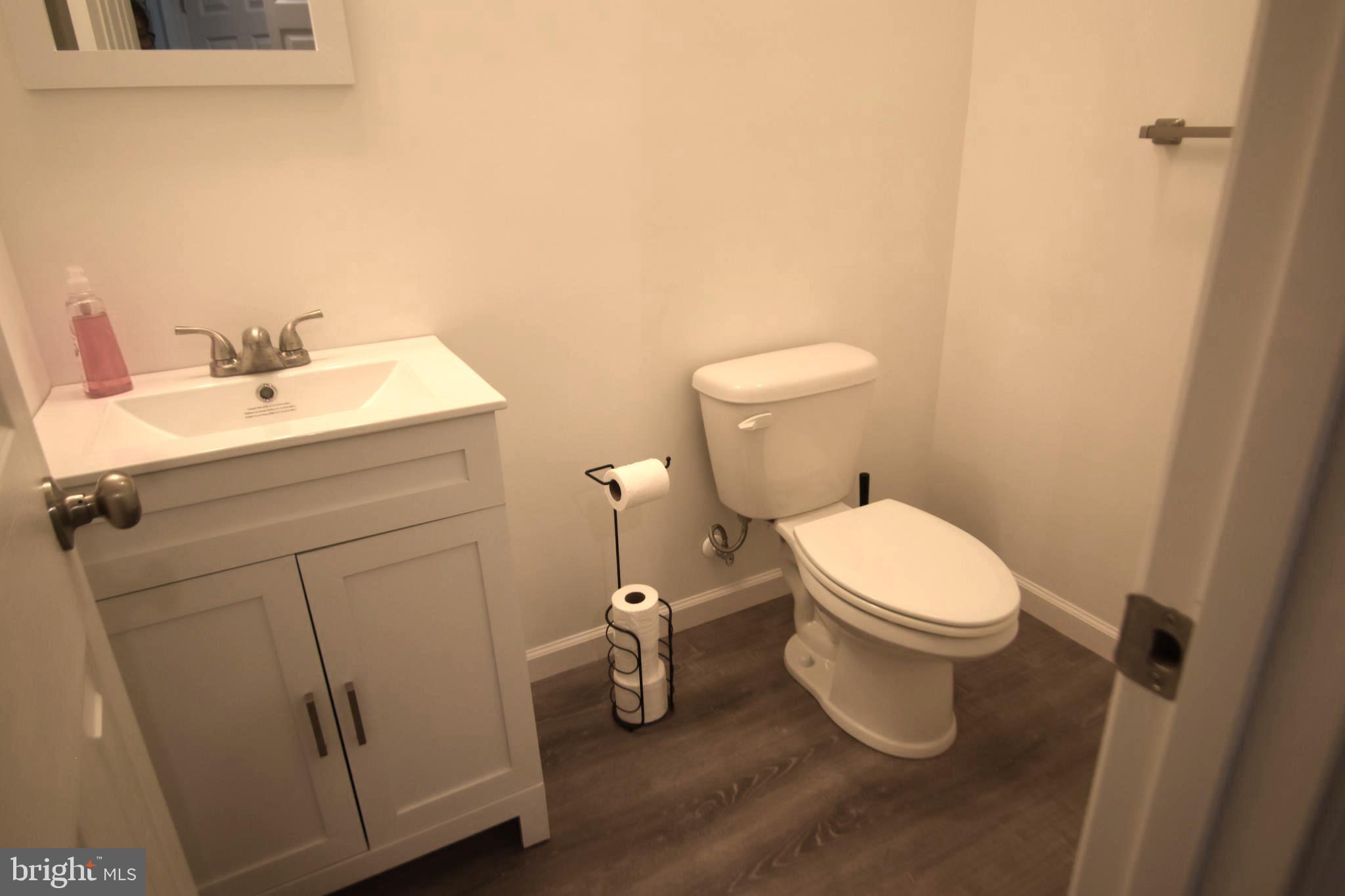 SAVANNAH OVERLOOK - Residential