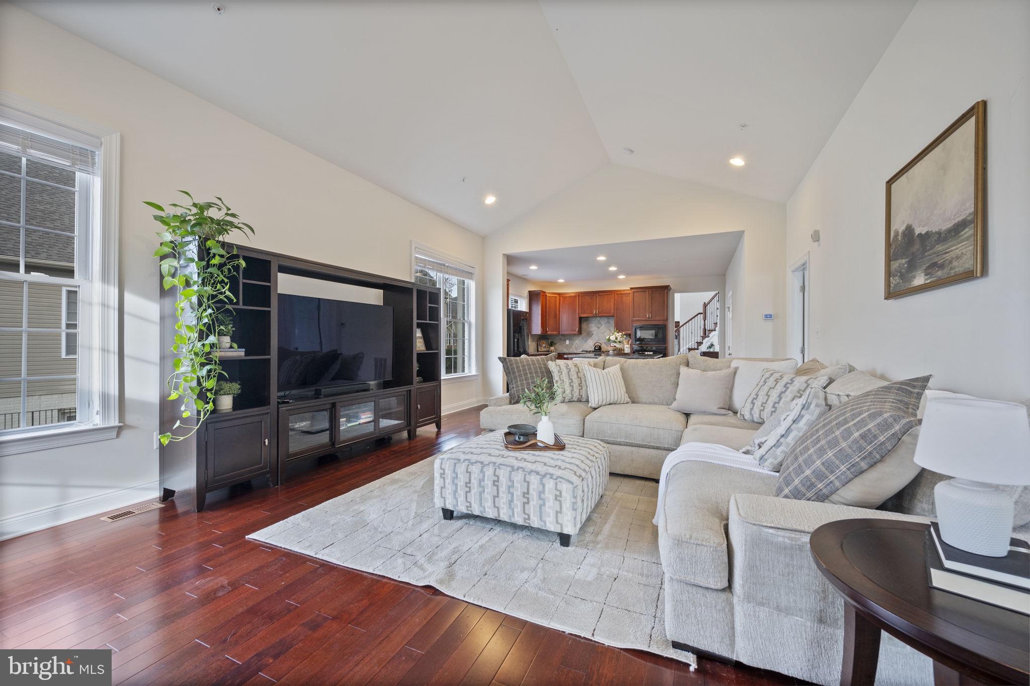 ARUNDEL FOREST - Residential