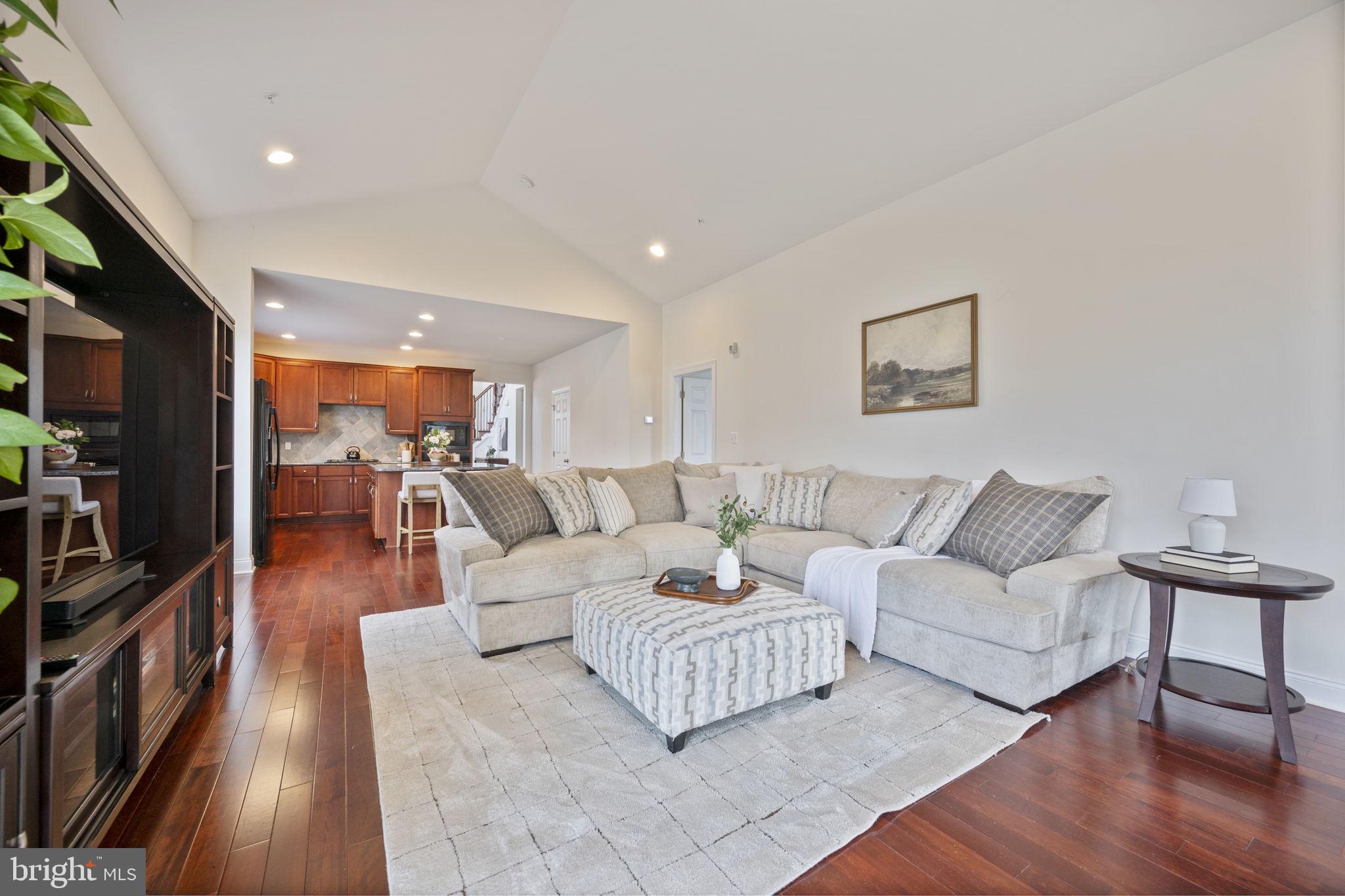 ARUNDEL FOREST - Residential