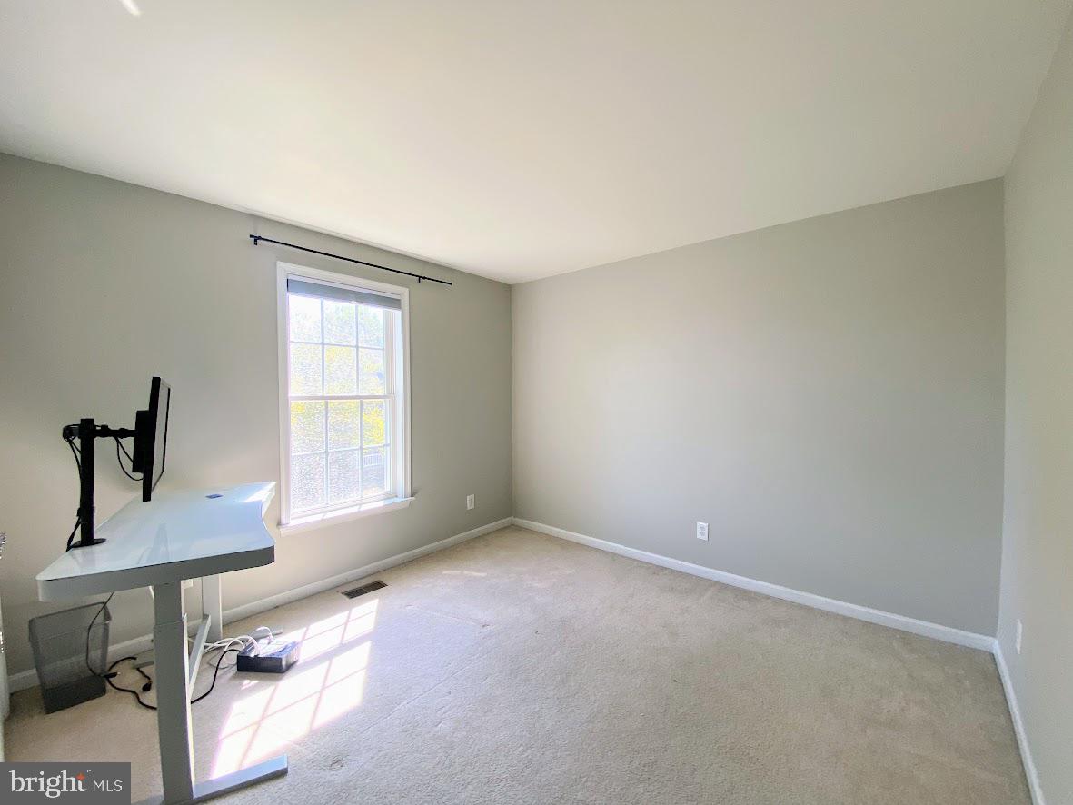 WINDSOR RIDGE - Residential Lease