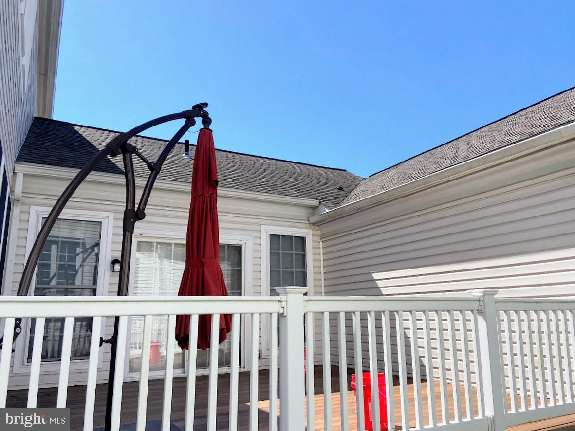 WINDSOR RIDGE - Residential Lease