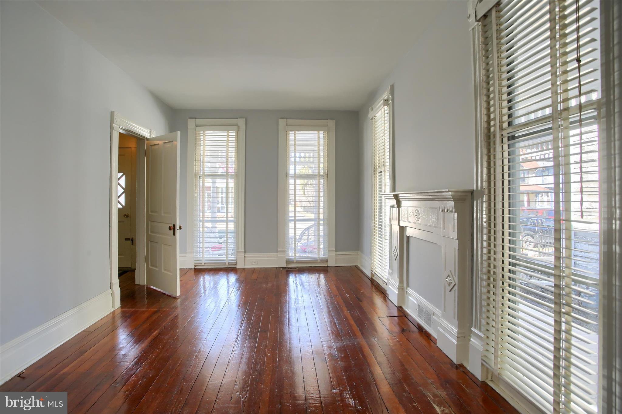 MECHANICSBURG - Residential